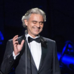 Un concerto di Andrea Bocelli: si esibirà a Pompei, nel programma del G7 Cultura